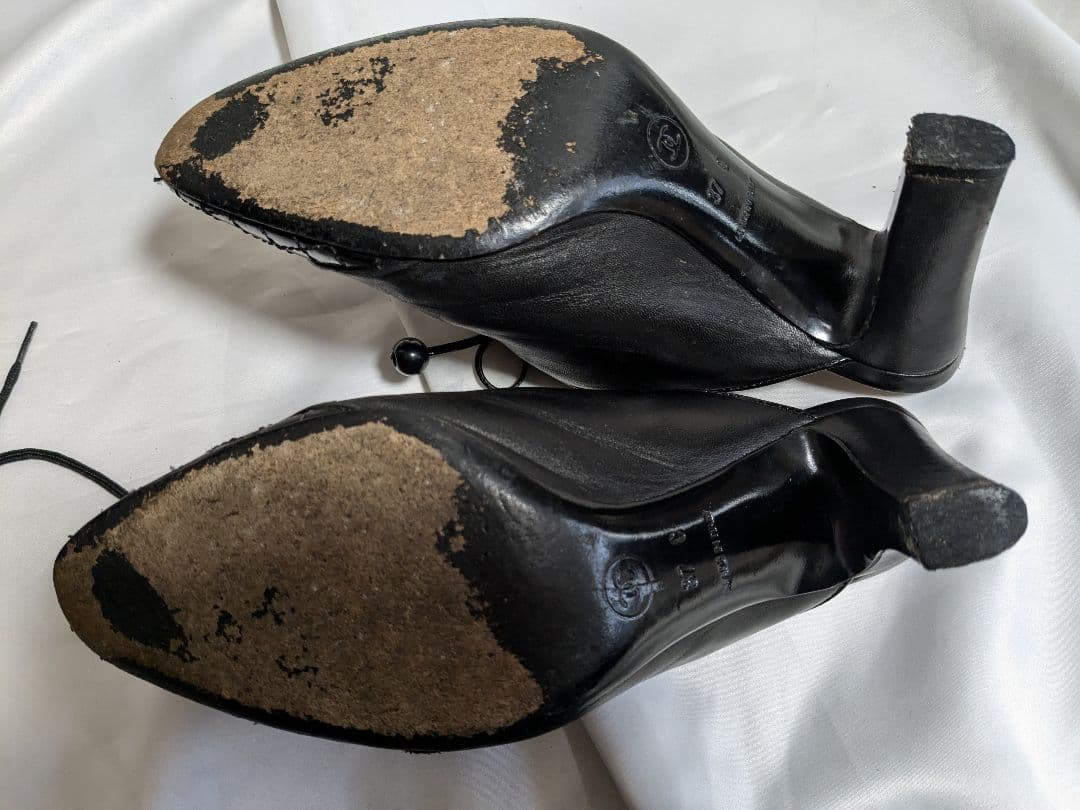 再)お値下げしました)CHANEL ブラックレザー ミュール