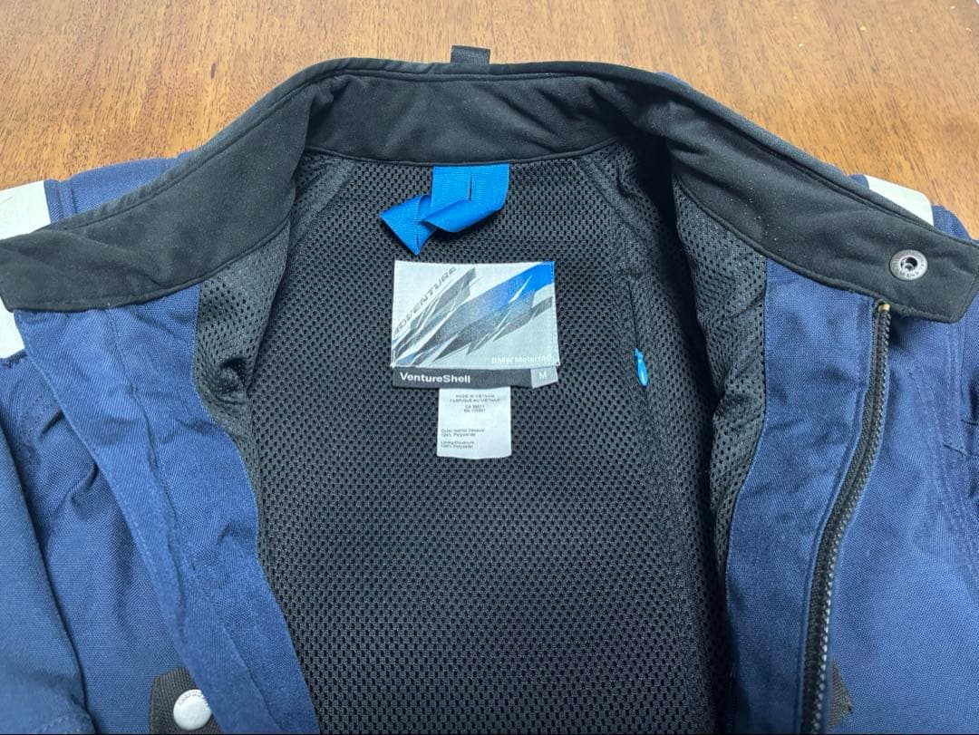 期間限定値下ＢＭＷventure shell ベンチャーシェルジャケットMサイズ