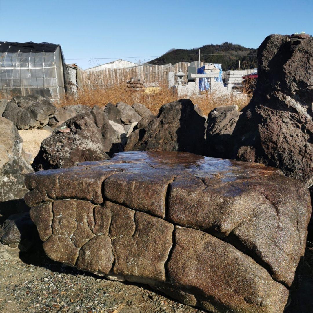 亀甲石　2トン　庭石　石　鑑賞石　庭　ガーデニング　置物　オブジェ　インテリア