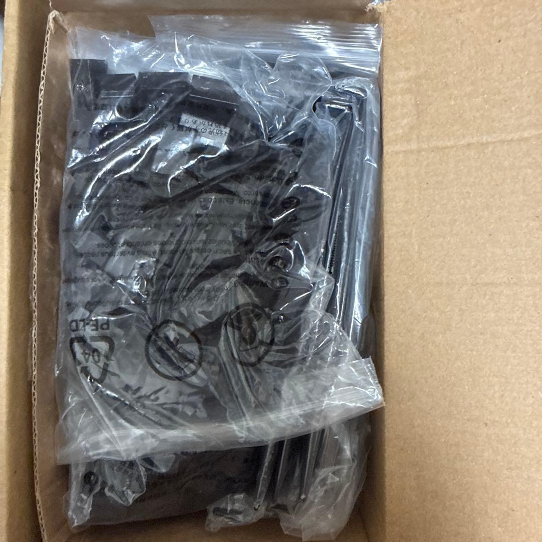 ペグボード14個 ブラック&レッド