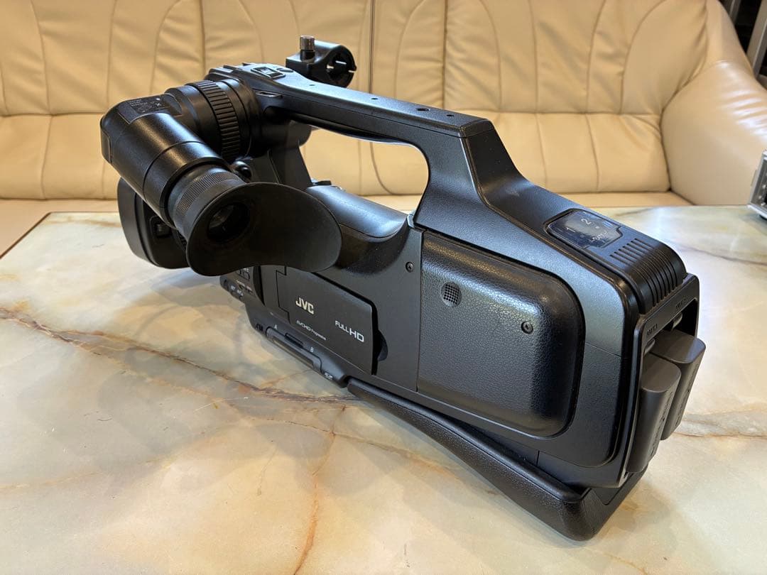 JVC ビデオカメラ JY-HM70 デマンド付