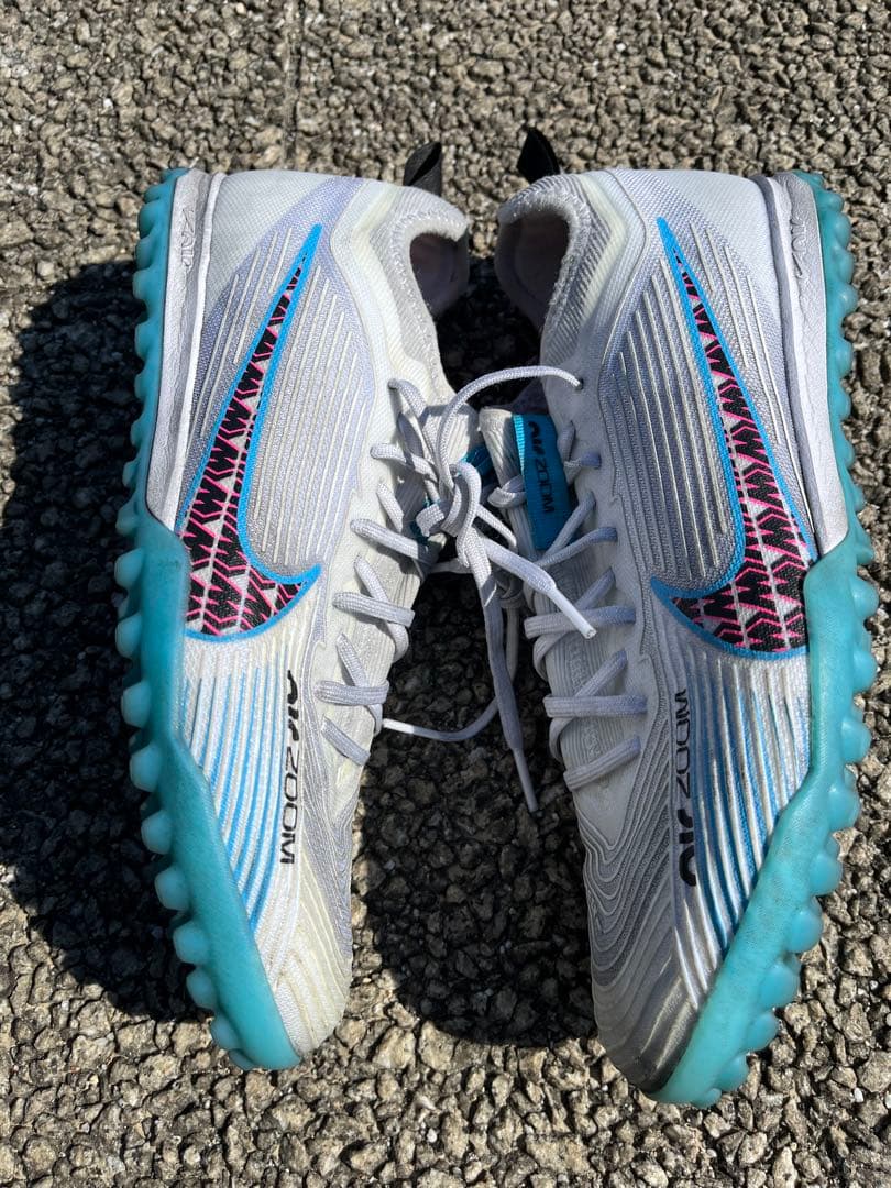 Nike Air Zoom マーキュリアルヴェイパー15 Pro TF