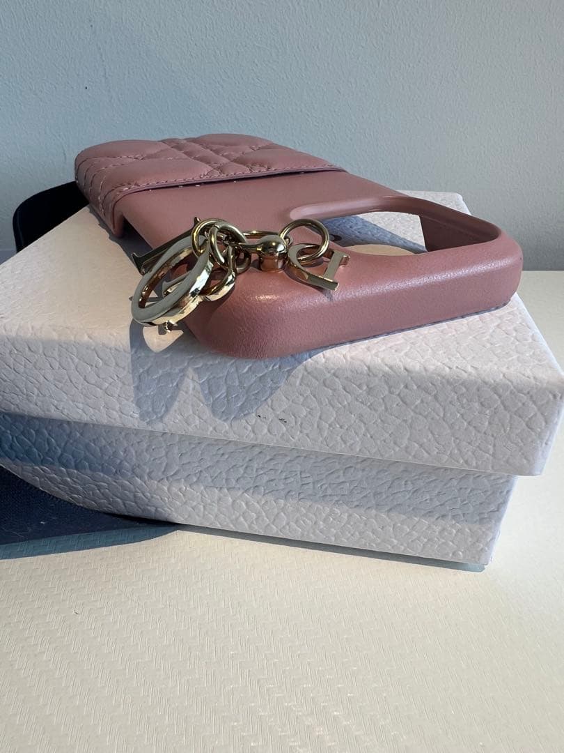 【正規品・極美品】Dior iPhone 13 Pro ケース（ピンク）本体