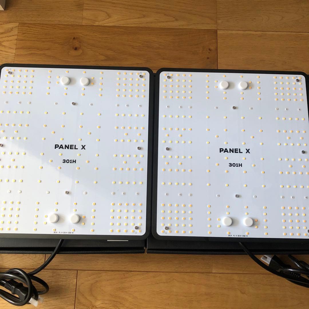 Brim パネルX 301H 100W 4000K-4300K ２つ