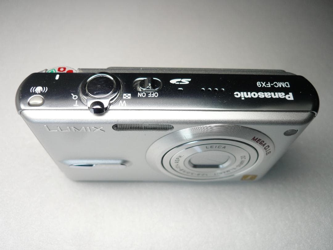 LUMIX★DMC-FX9⭐️極美品⭕️箱入完品⭕️安心の実働品★シルバー