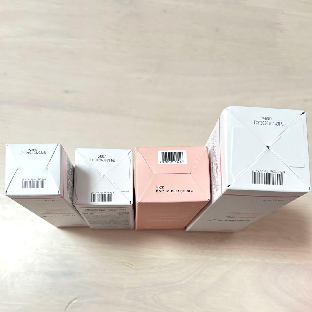 【みみ】新品未使用medicube AGE-R BOOSTER 美顔器