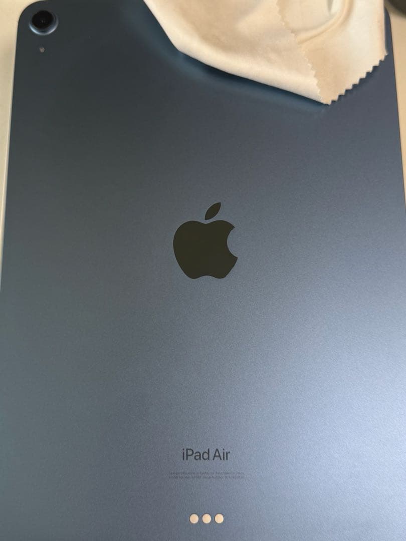 チ*e様 iPad Air 第5世代 64GB（ブルー・Wi-Fiモデル）