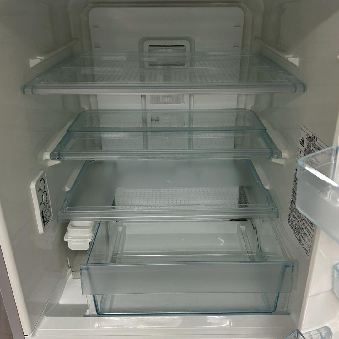 iΦ TOSHIBA 冷凍冷蔵庫 置けちゃうスリム GR-E34N 340L ②