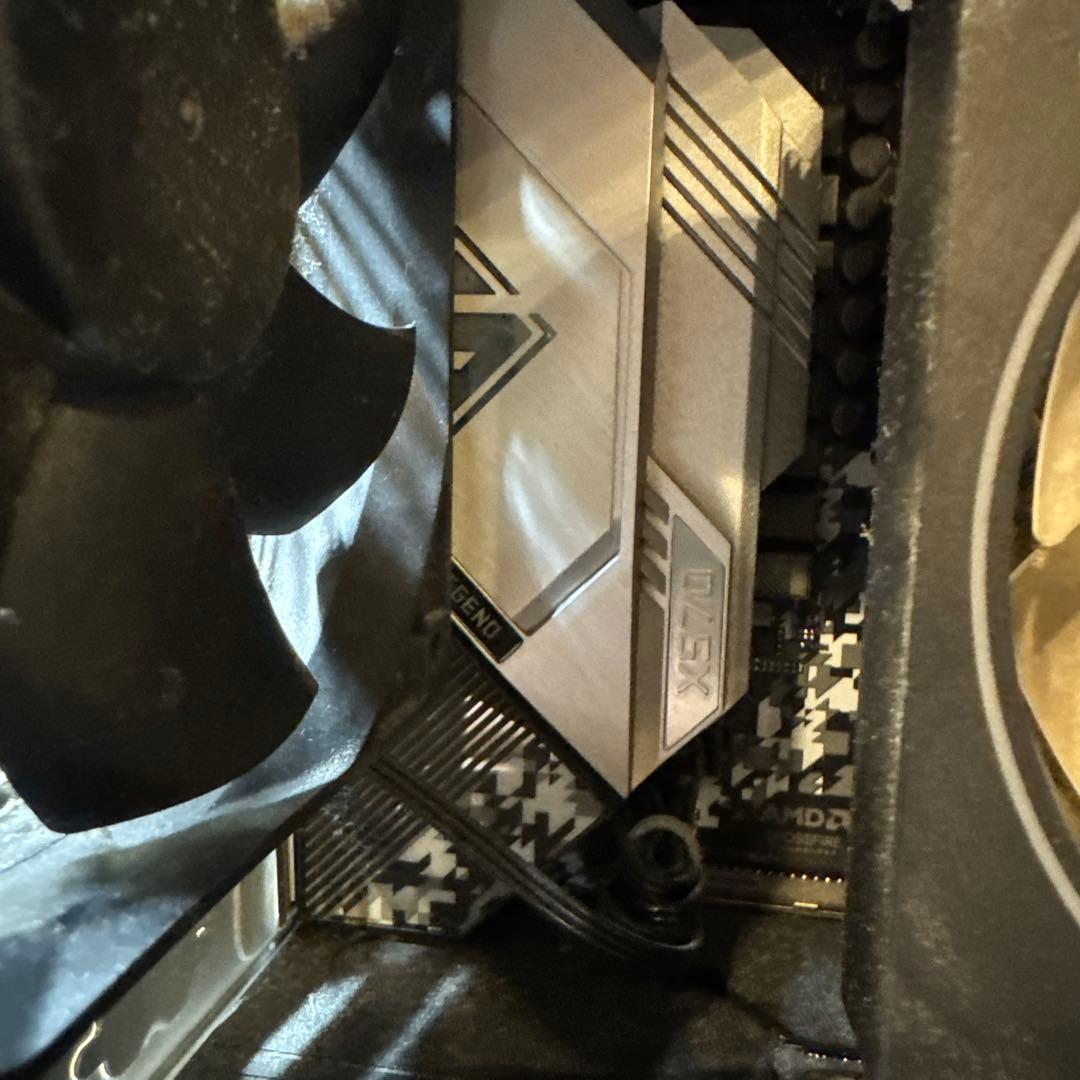 AMD Ryzen7 3800X メモリ32GB Radeon RX5700XT