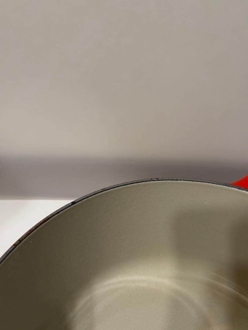 ル・クルーゼ LECREUSET ココット・ロンド 22cm 両手鍋