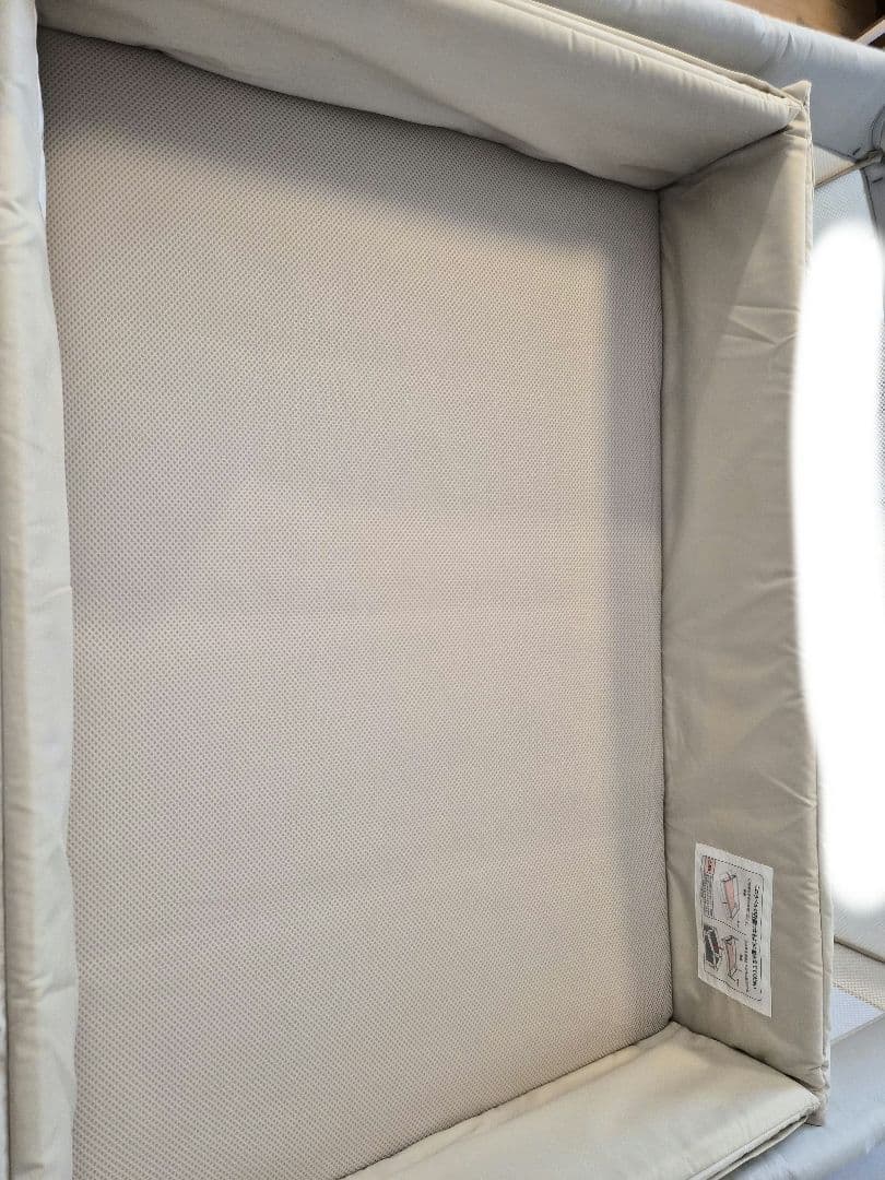 【美品】　ココネルエアー　ベビーベッド