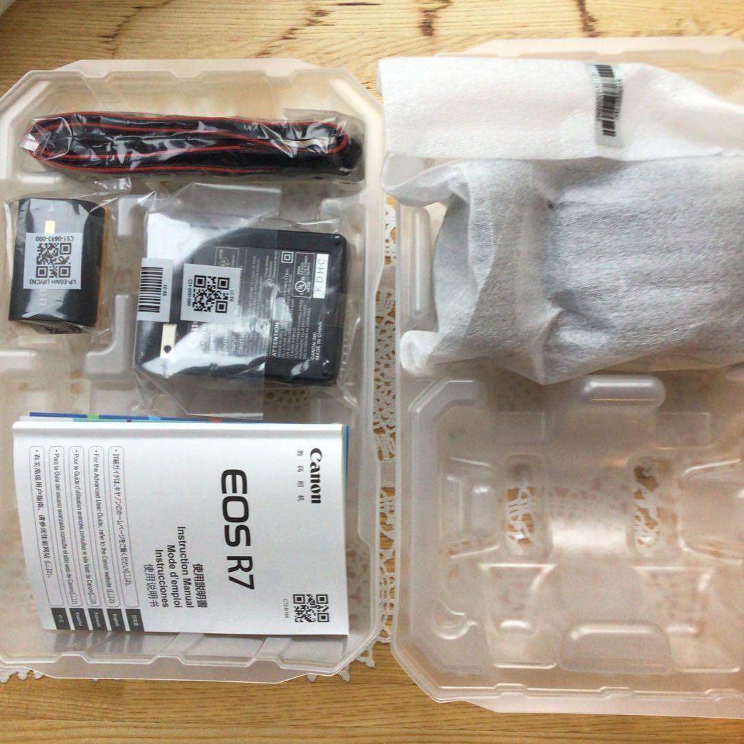 Canon EOS R7 ミラーレス一眼　ボディ