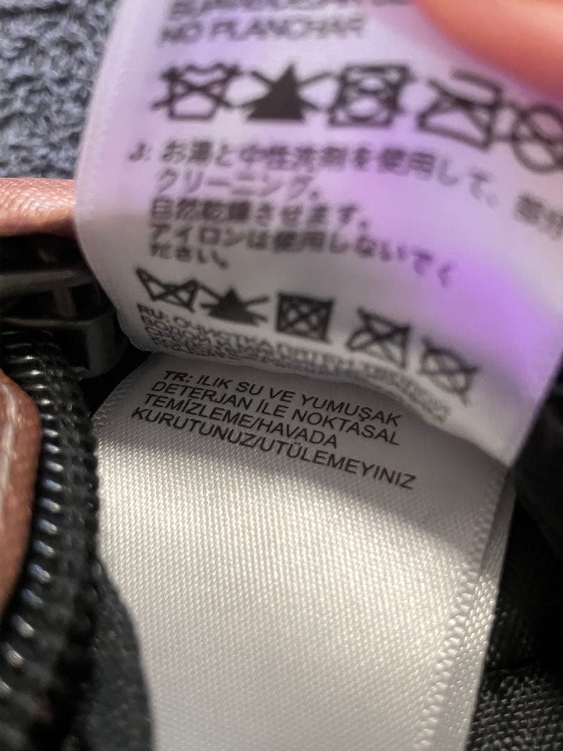 美品 THE NORTH FACE Supreme ボディバッグ ピンクゴールド