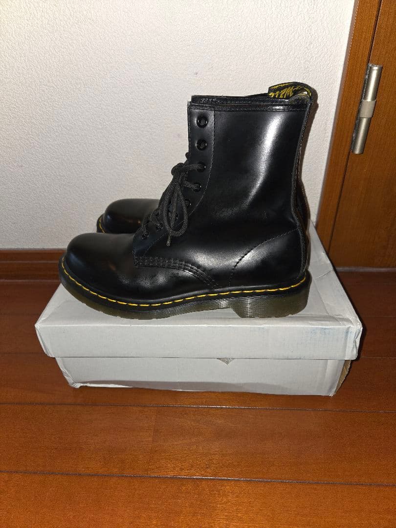 ★値下げ★Dr.Martens ドクターマーチン 8ホール 本革レザー ブーツ