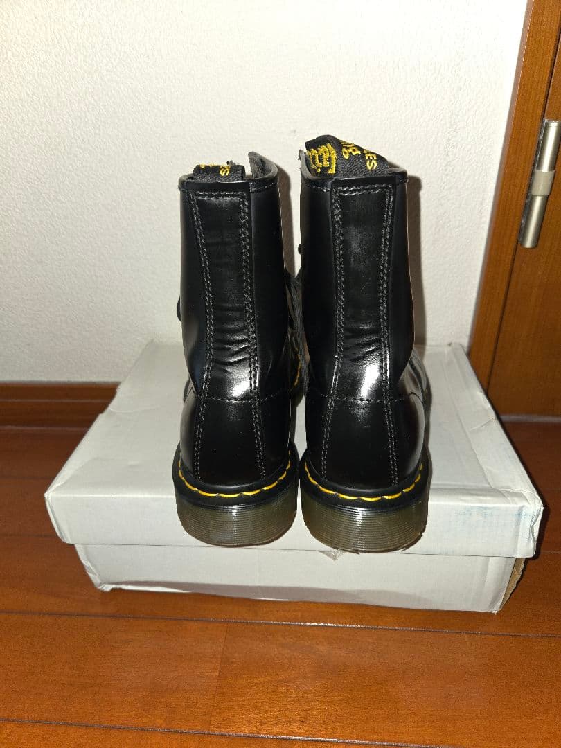 ★値下げ★Dr.Martens ドクターマーチン 8ホール 本革レザー ブーツ