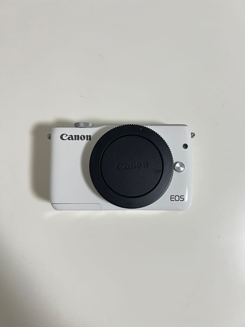 Canon EOSm10 ミラーレス一眼　クリエイティブマクロダブルレンズキット