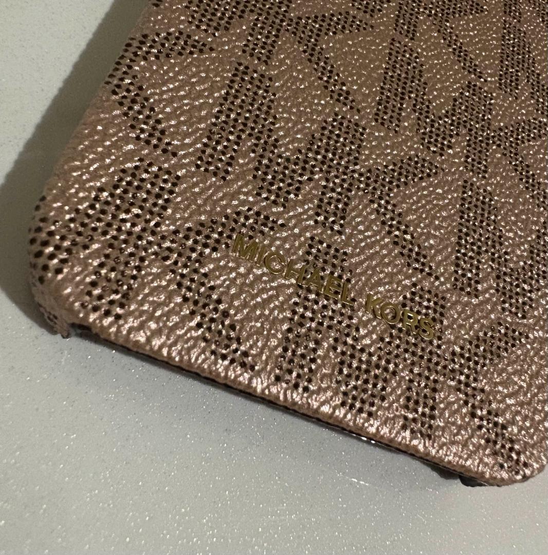 マイケルコース iPhone13対応✨ロゴ入りローズピンクケース
