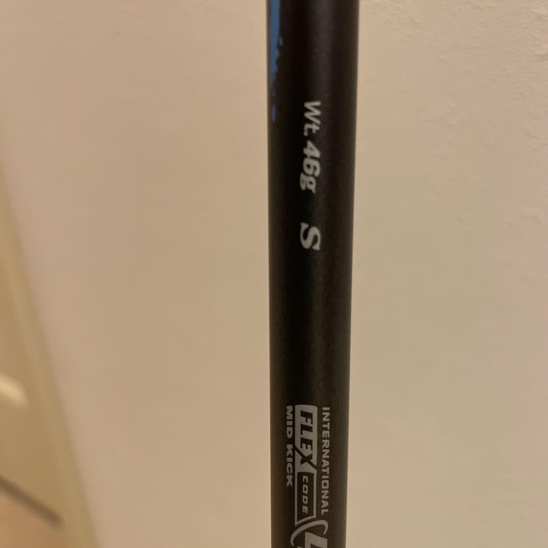 ゼクシオエックスドライバー 9.5度 標準シャフト　2024年モデル