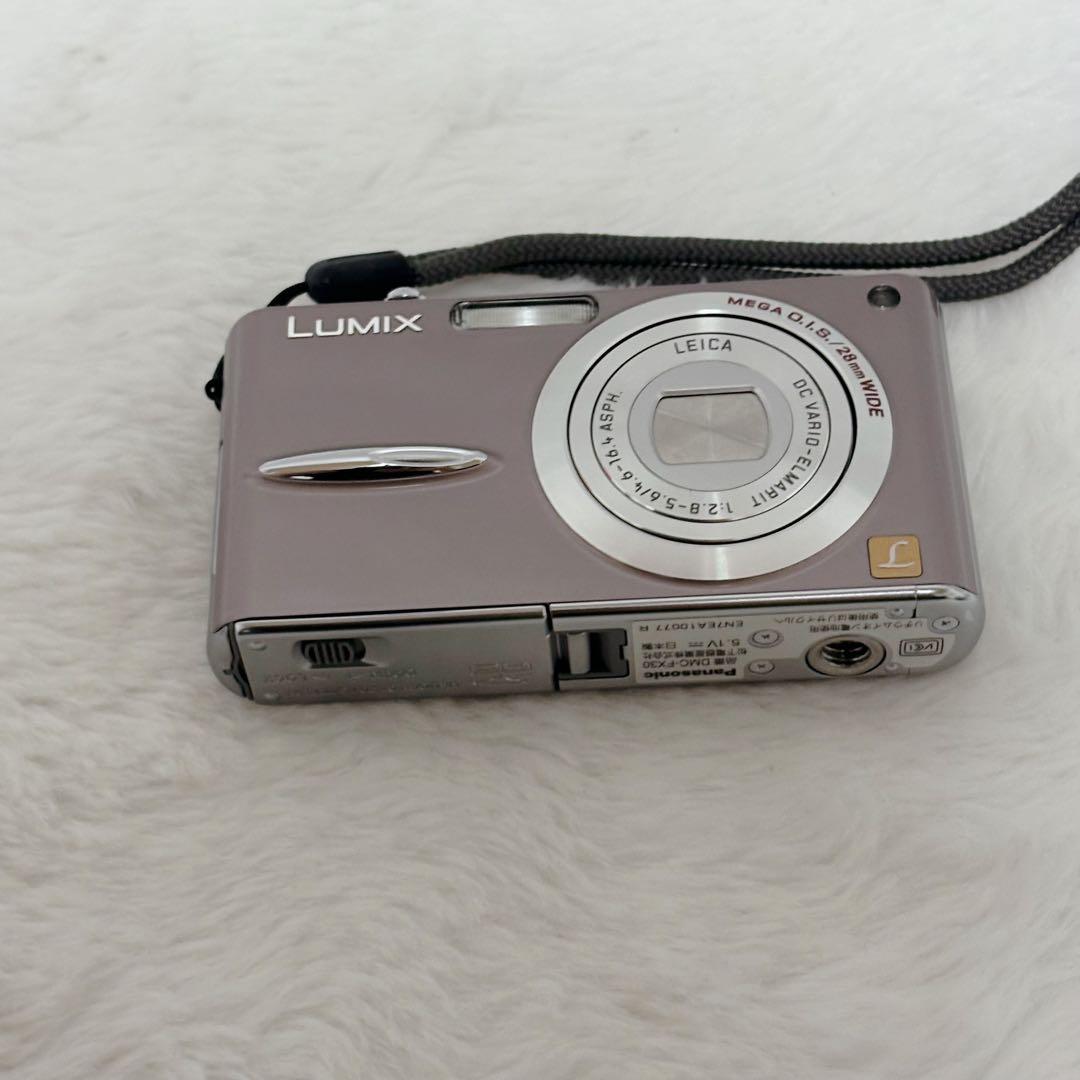 【外観極美品】 LUMIX DMC-FX30コンパクトデジタルカメラ
