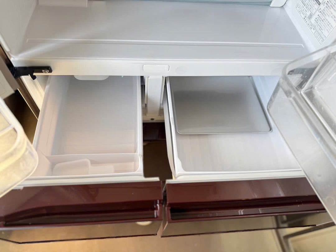 ブライ　日立 ワインレッド 二ドア冷蔵庫