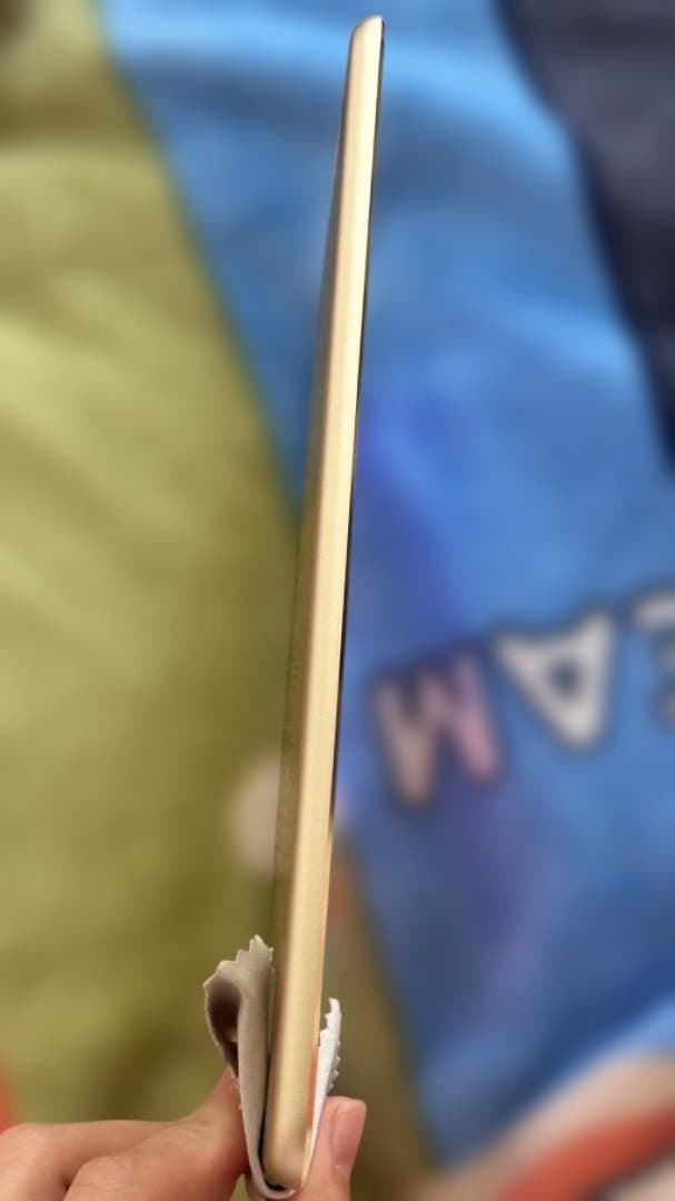 iPad mini4ゴールド 32GB Wi-Fi + Cellular モデル