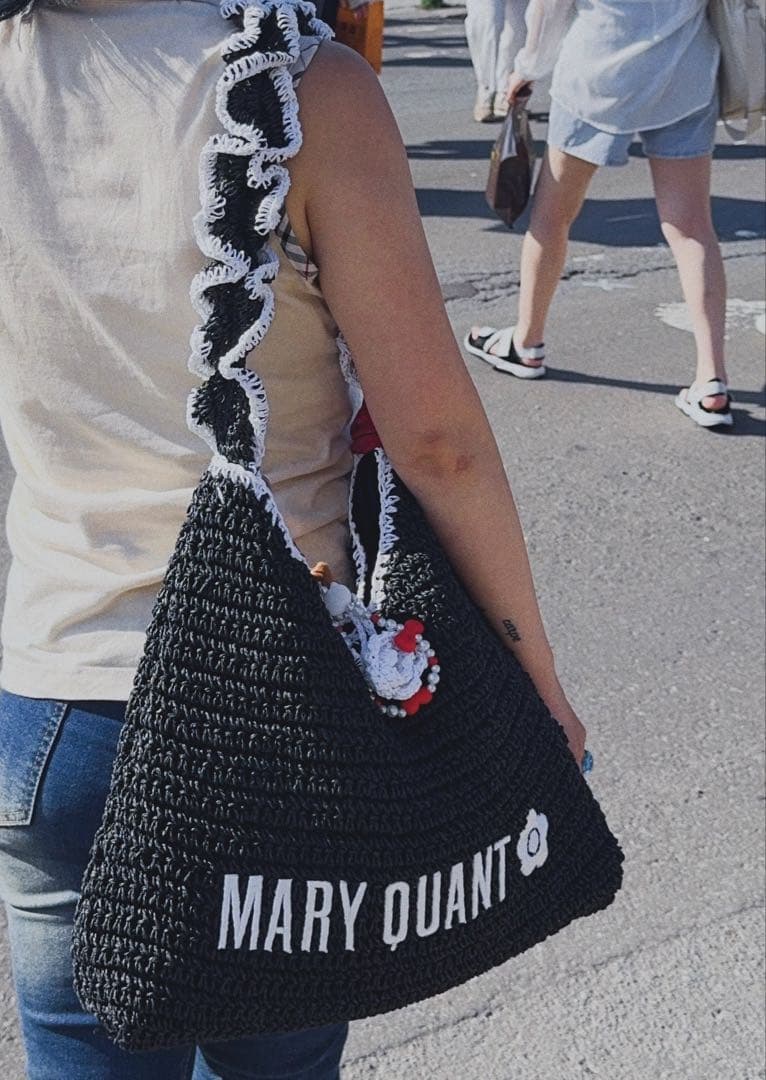 【完売レア】リリーブラウン　MARY QUANT ペーパーラウンドフリルバッグ