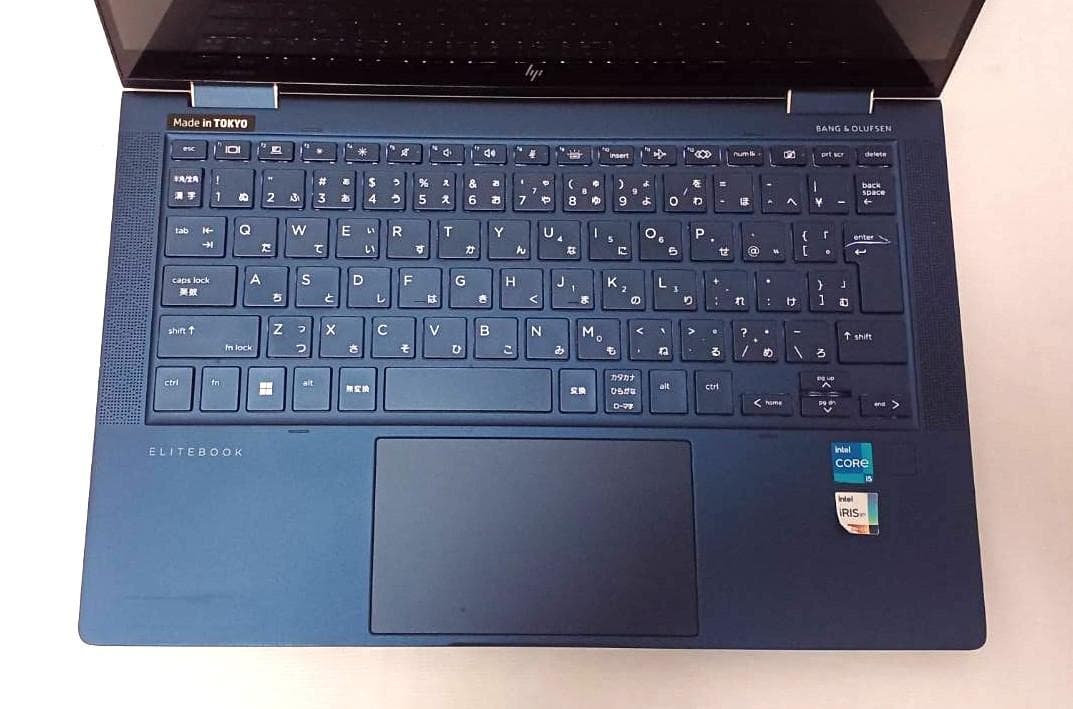 美品 2022年製 軽量 薄型 タッチパネル HP Dragonfly G2