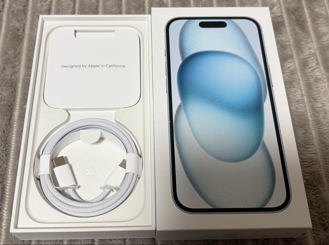 Apple iPhone 15 256GB ブルー本体