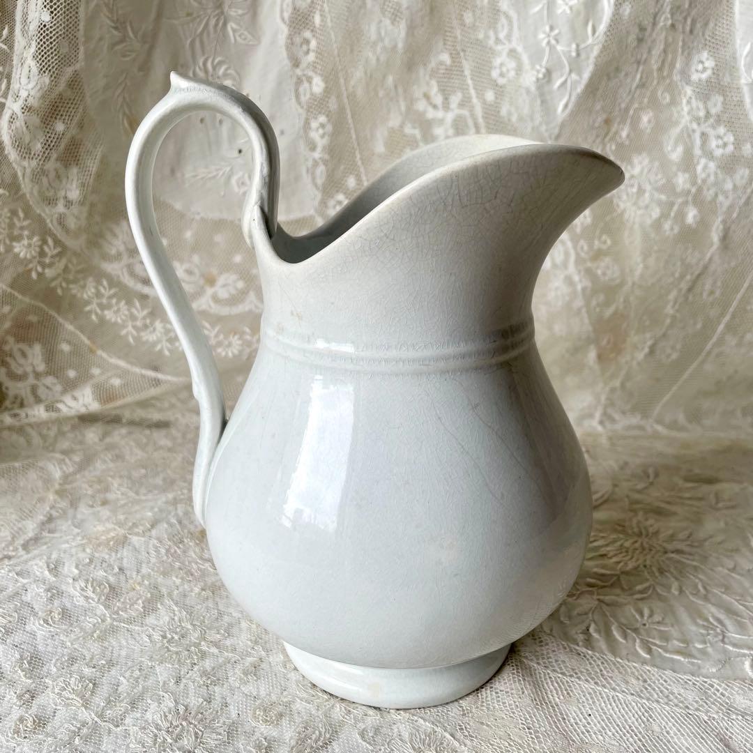 ショワジールロワ　白釉ピシェ　水差し　フラワーベース　フランスアンティーク