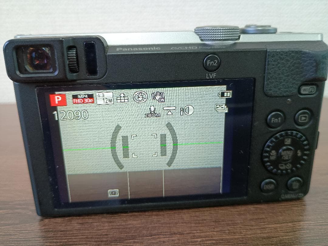 LUMIX DMC-TZ70　ジャンク品