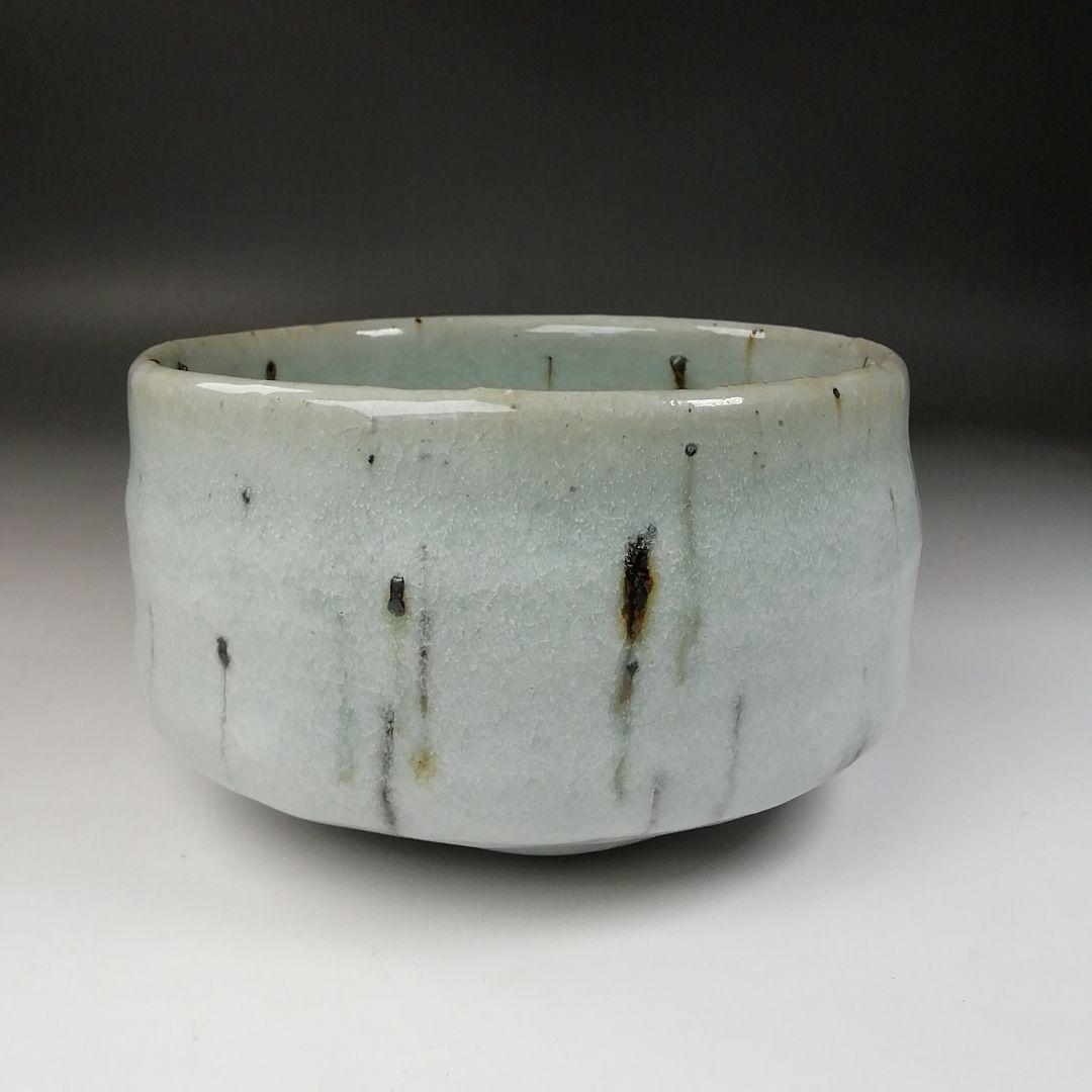 Ｔ２２９　茶碗　『白釉流飛文』『西川實』　共箱　抹茶碗　茶道具