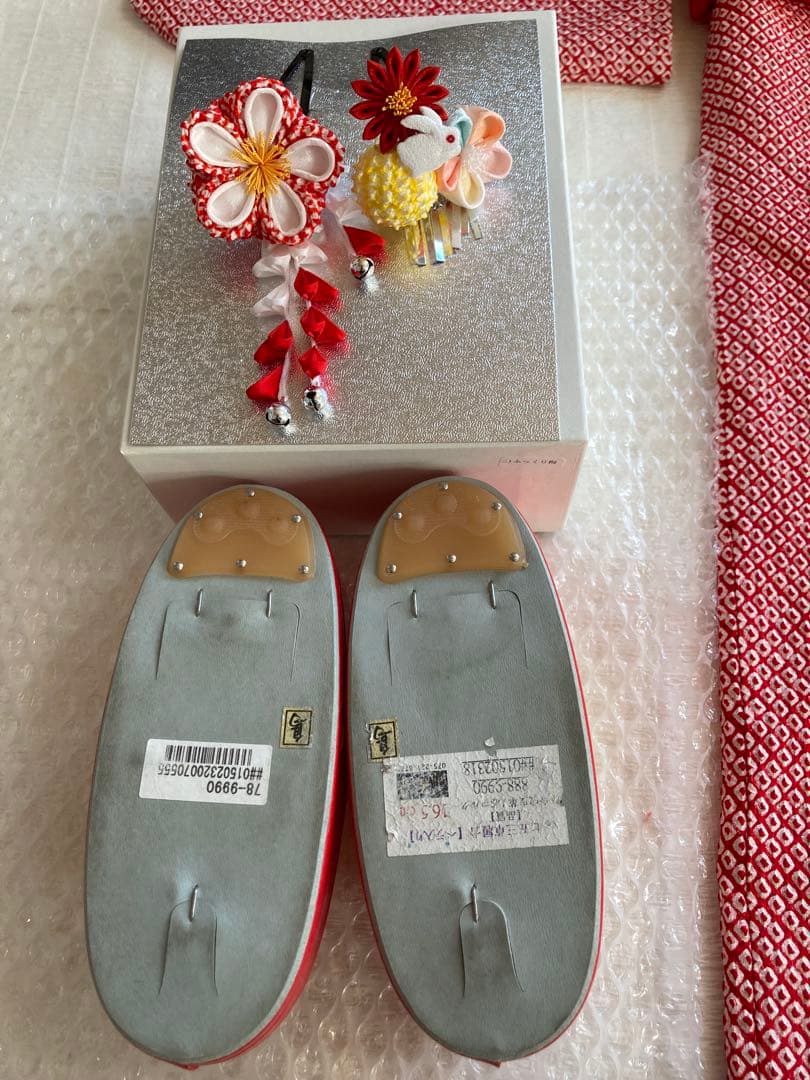 最高級　京都古川被布　おはりばこ髪飾り　総絞り着物　長襦袢　草履　足袋フルセット