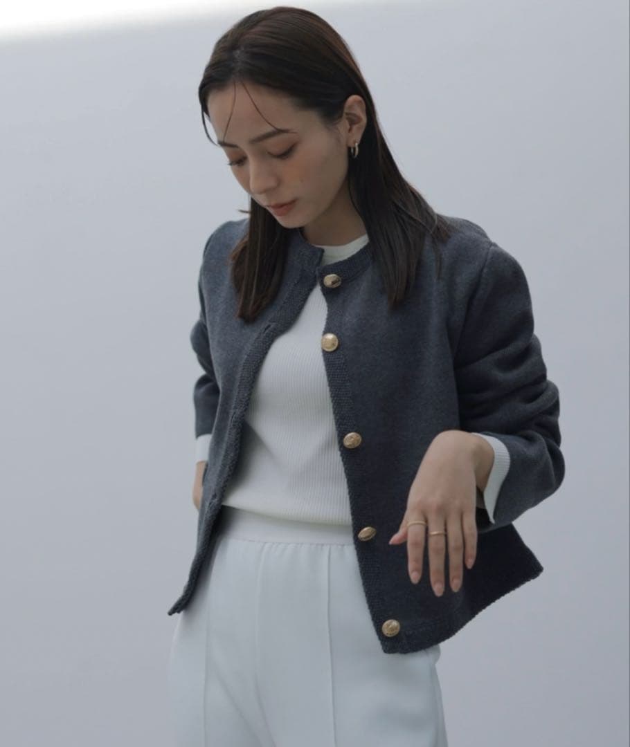 ☆　anuans オリジナルボタンノーカラーニットジャケット