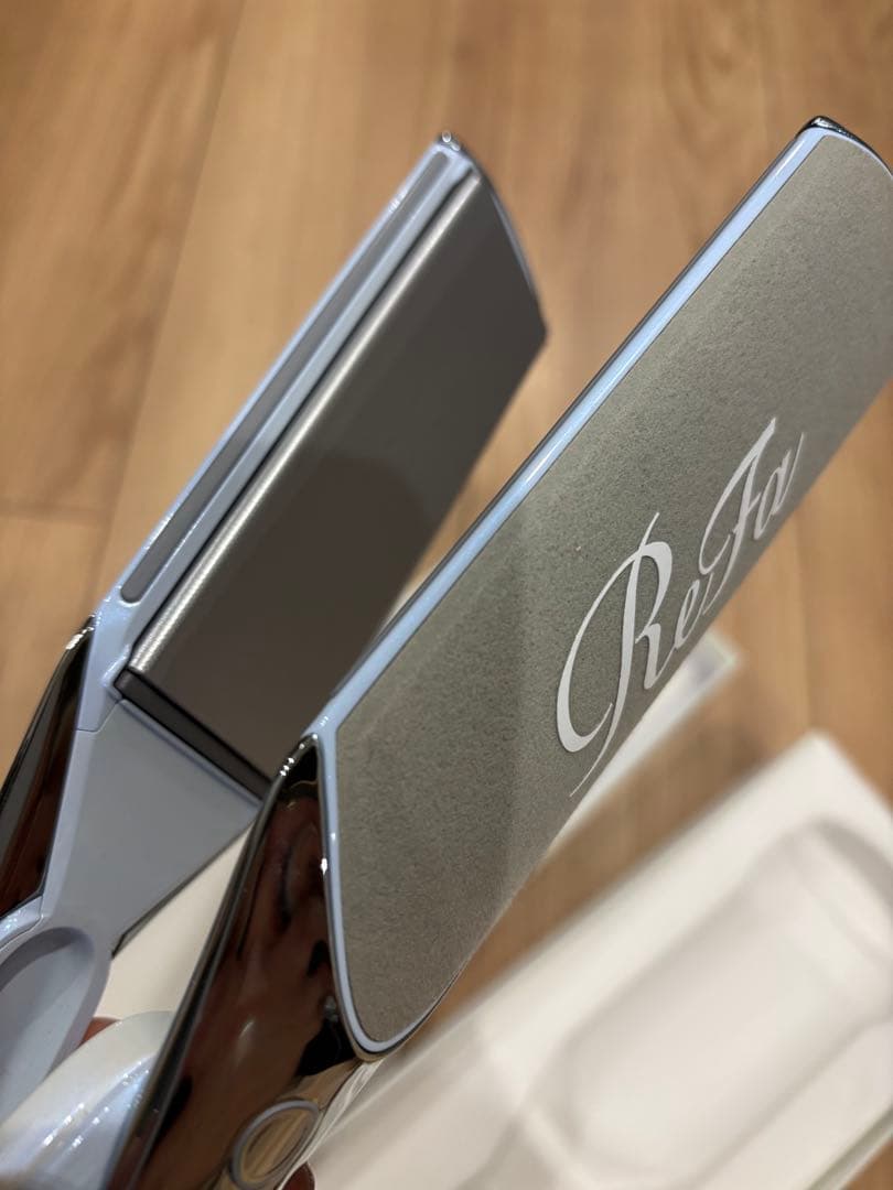 リファ　パワーストレートアイロンプロ