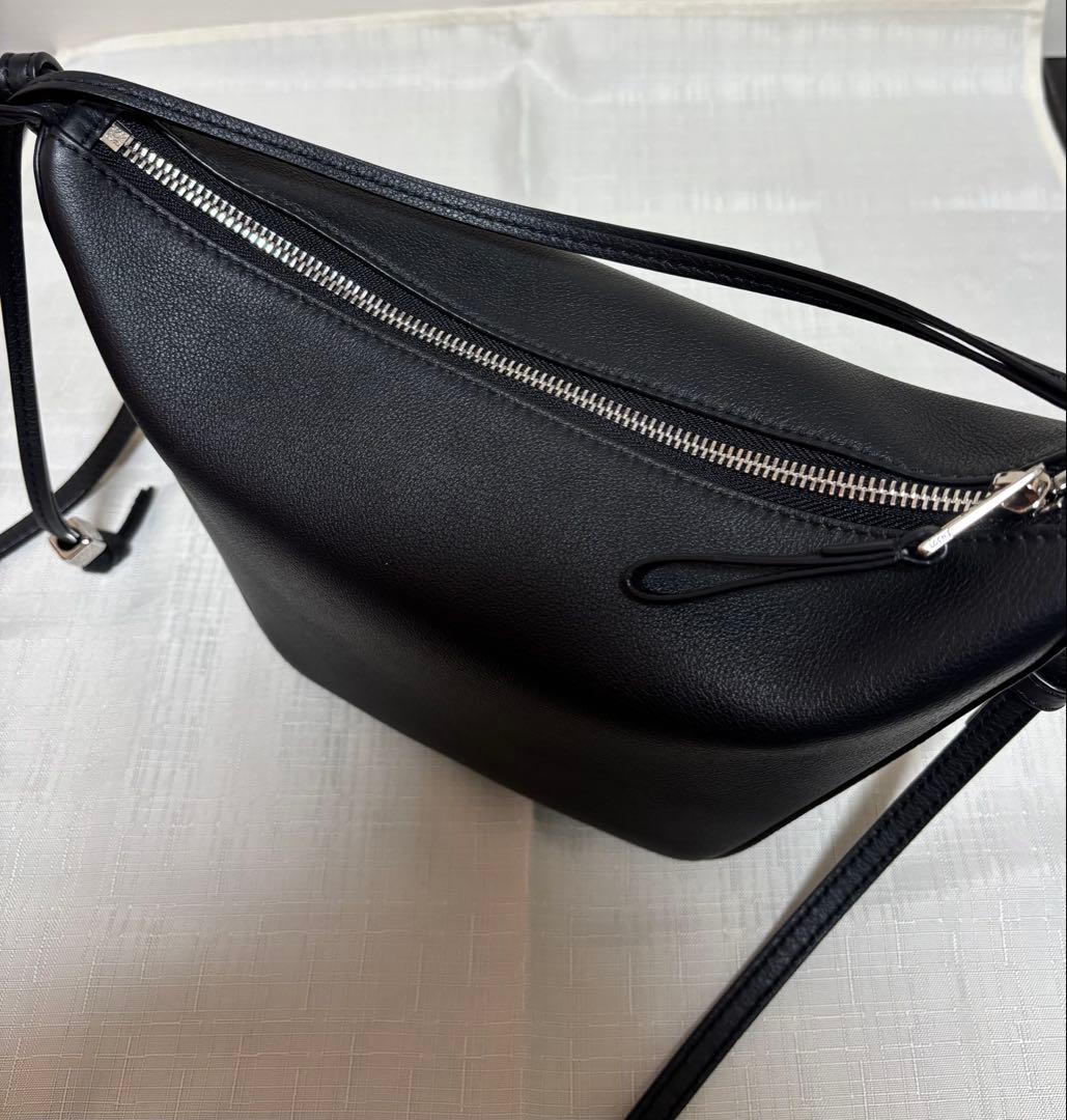LOEWE ハンモック ホーボーバッグ ミニ ブラック