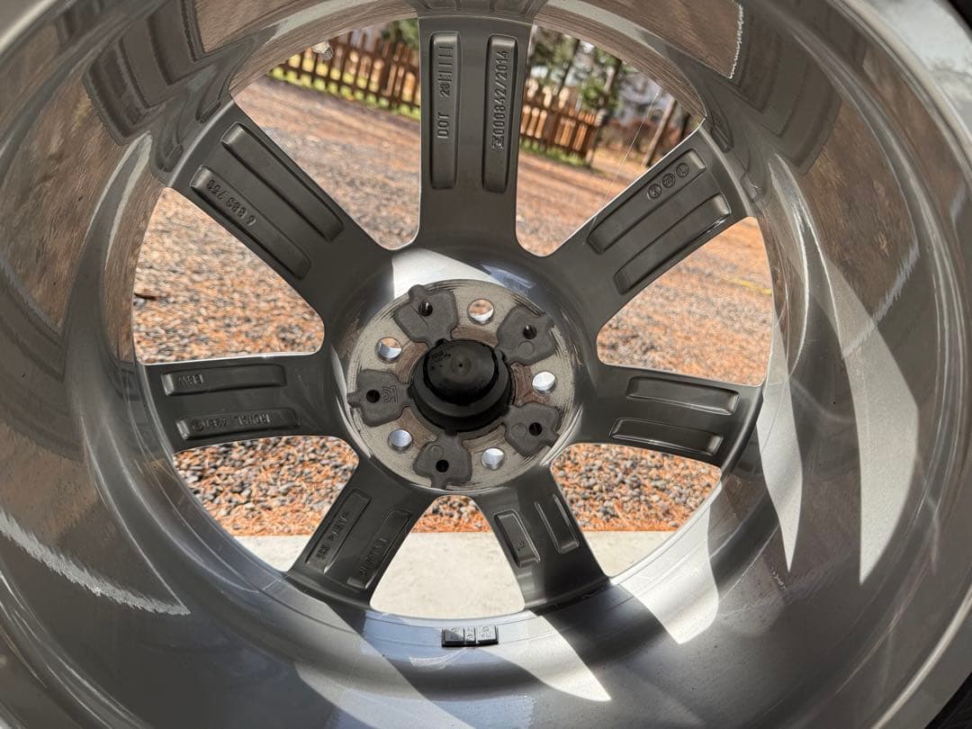  X5 M60 純正スタッドレスタイヤセット　275/45R20