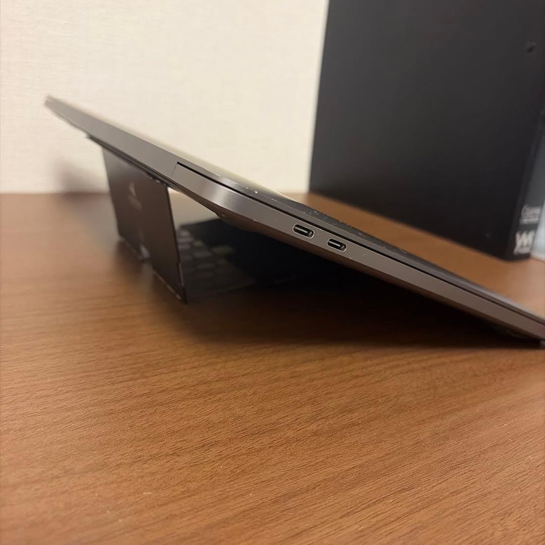 MacBook Pro 13インチ M1 2020 256GB 充電器なし