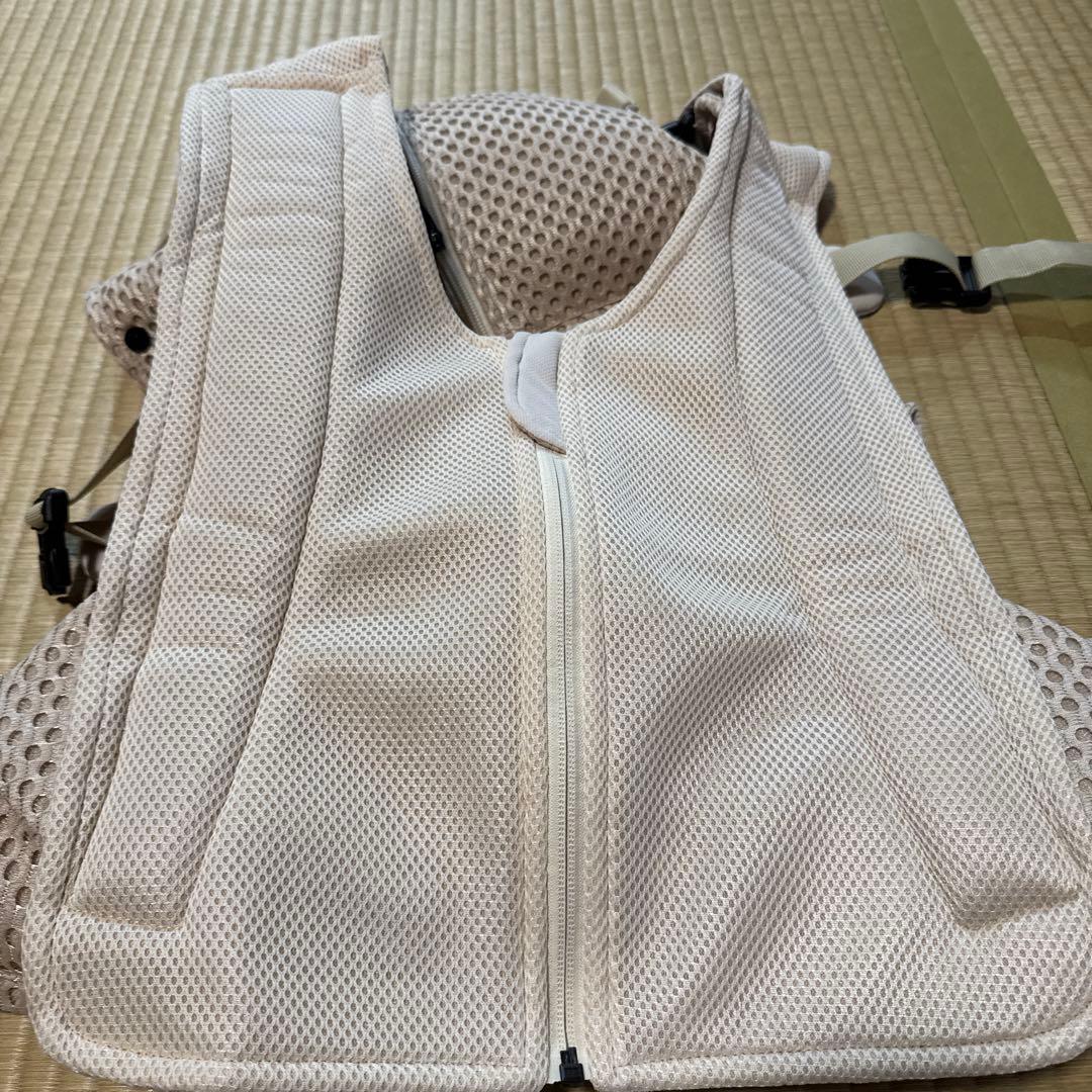 bebe swan べべスワン　抱っこ紐　サンドベージュ