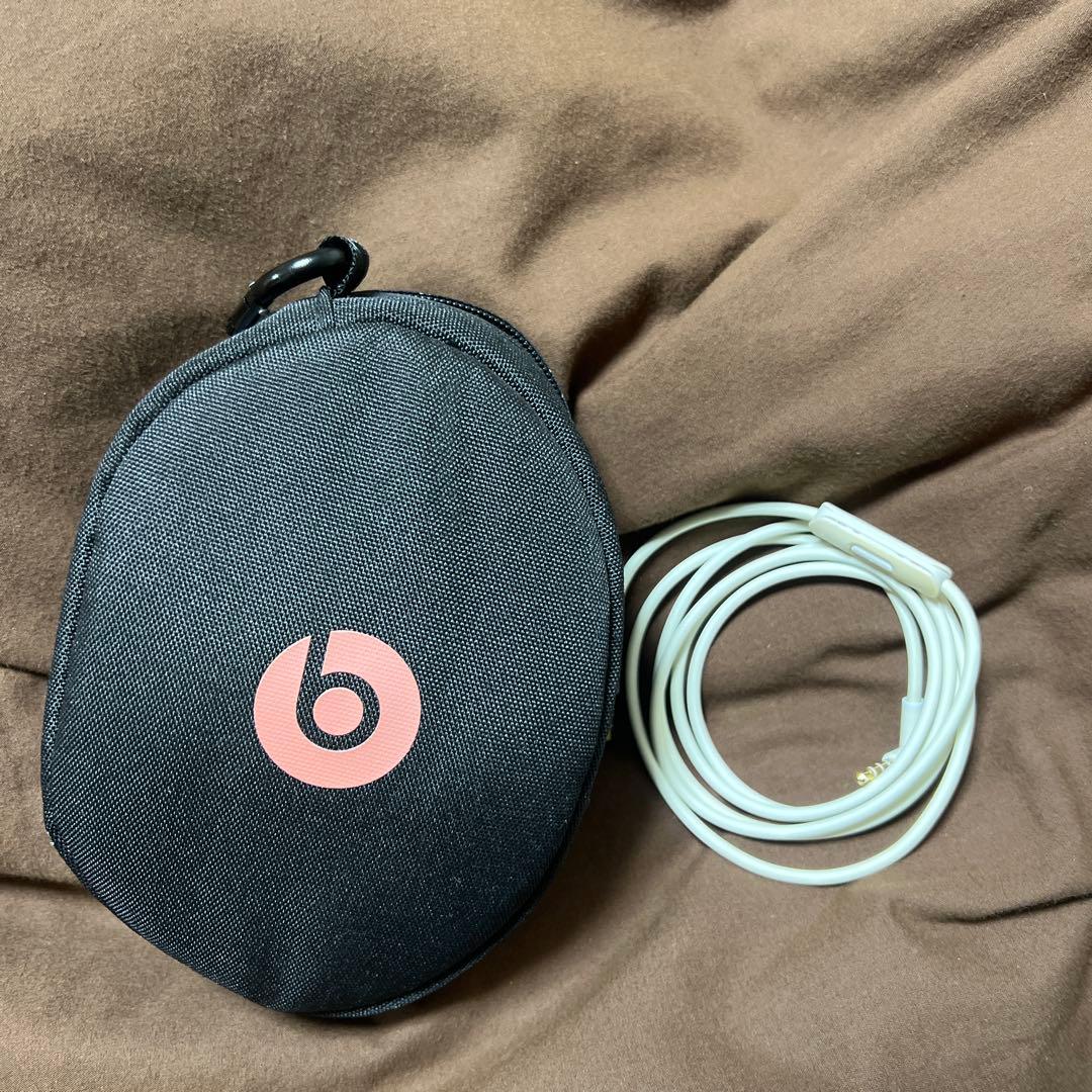 格安 Beats Studio 3 ケース込み