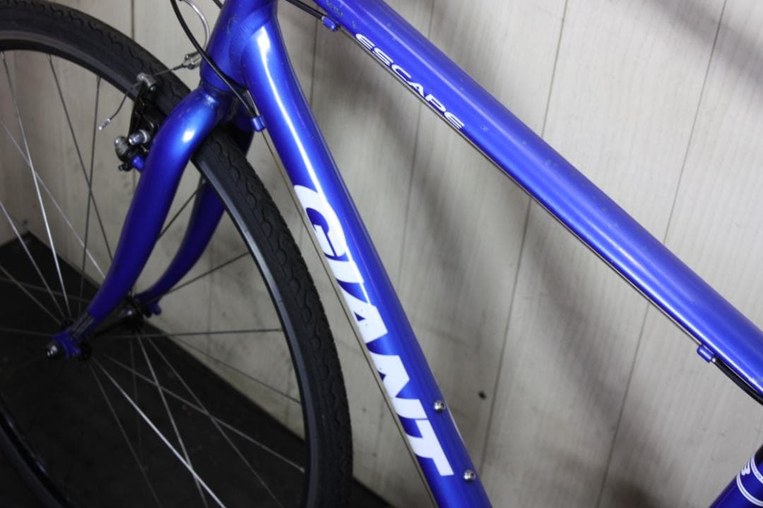 GIANT ESCAPE R3 700C アルミ 24速 500mm 青色クロス