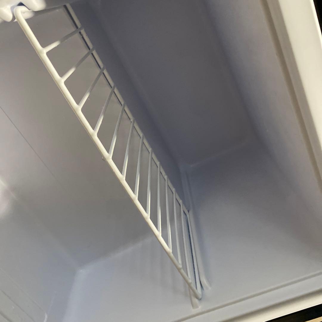 引取り歓迎　Grand Line 冷凍庫 32L ARE-F32BK