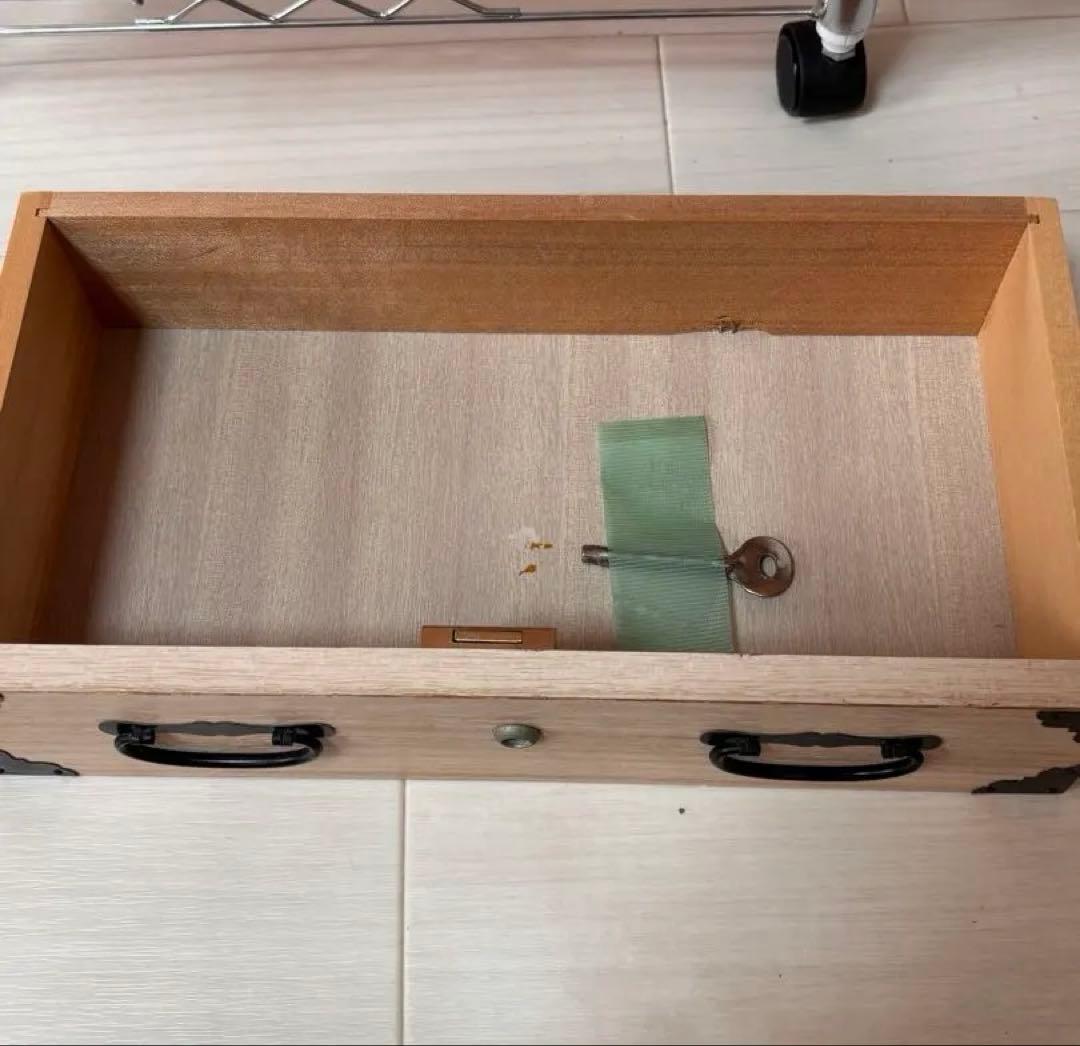 SALE❣️未使用ビンテージ！時代物！木製引き出し式箪笥 隠し引き出し 鍵付き