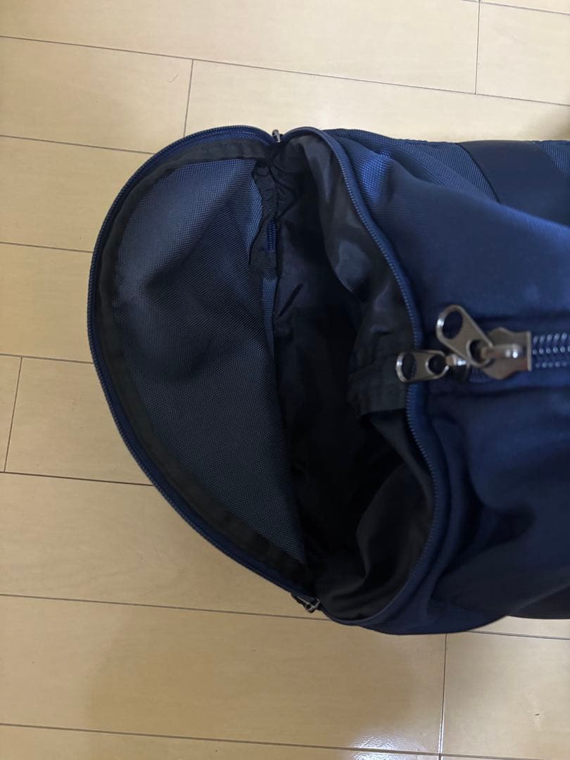 ビームスゴルフ　ネイビー ボストンバッグ ジッパー付き