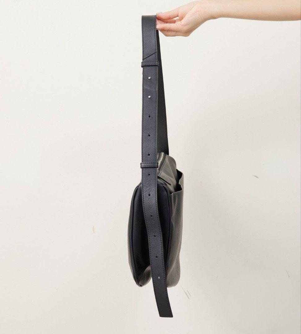 【イヤパピヨネ】スワローマチショルダーバッグ