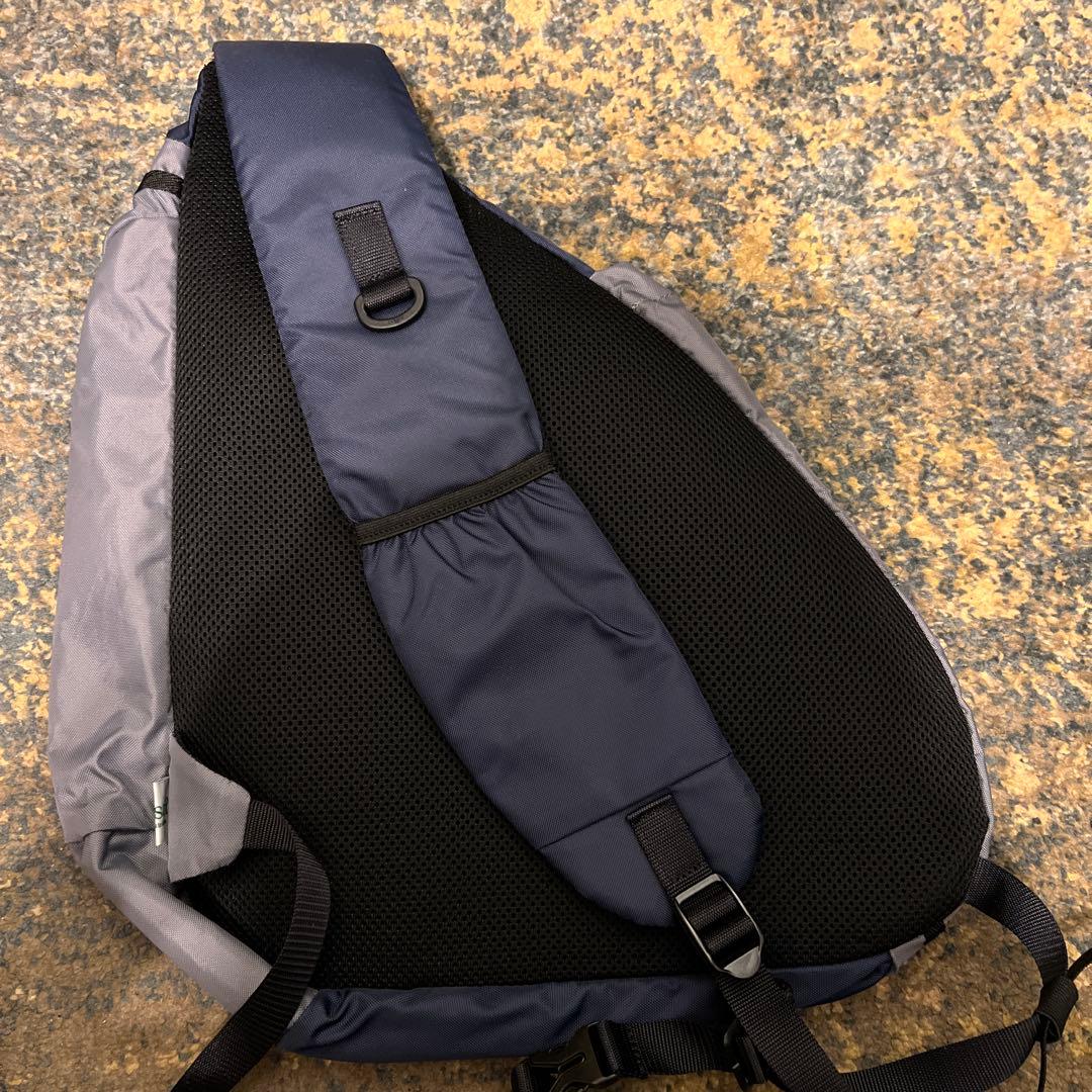 Iasof LANTIKI ワンショルダーバッグ グレー ネイビー