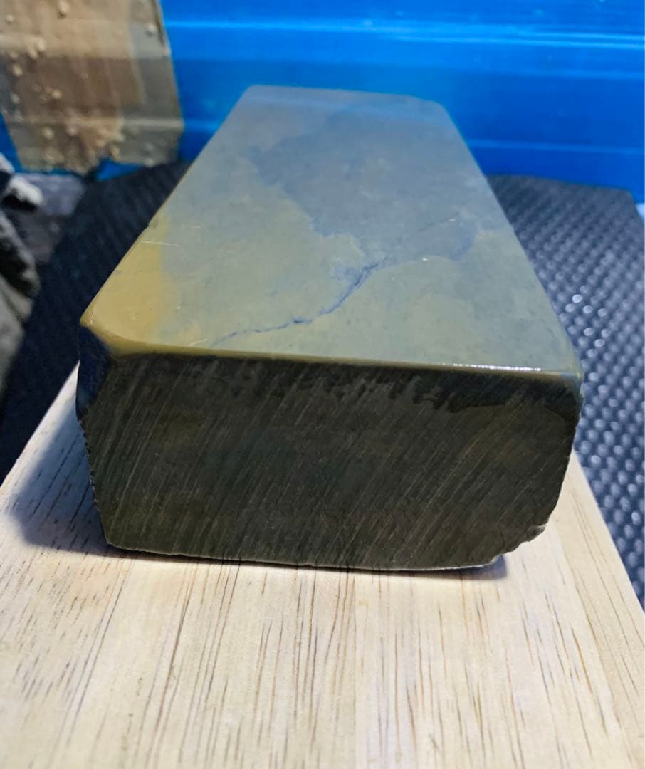 天然砥石　正本山　浅黄　カラス　仕上げ砥石