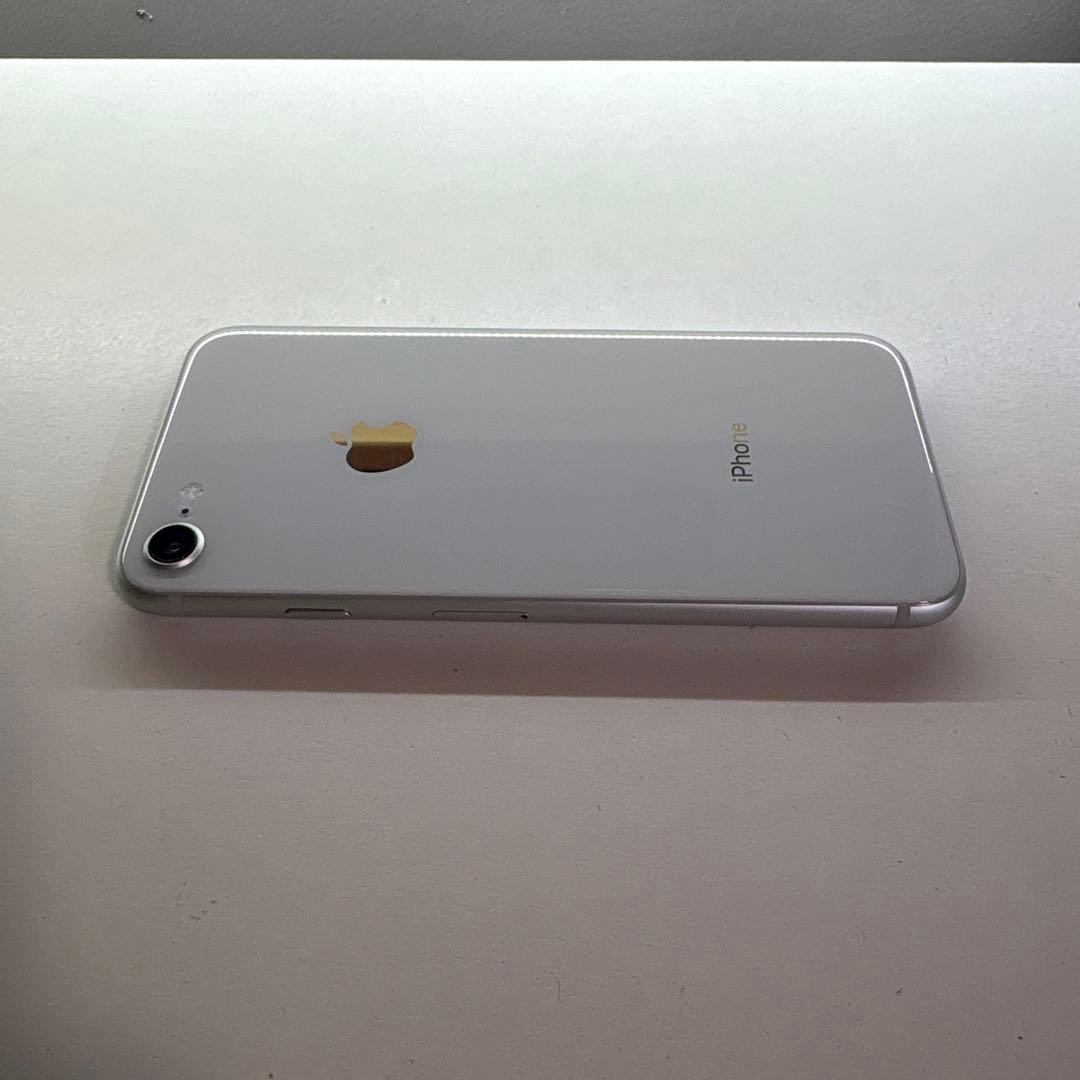 iPhone 8/シルバー/64GB/SIMフリー/MQ792J/A