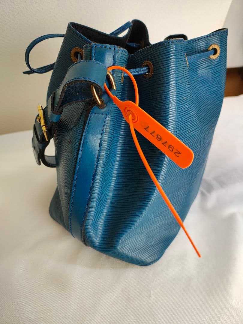 青 エピレザー バケットバッグ ショルダー付き