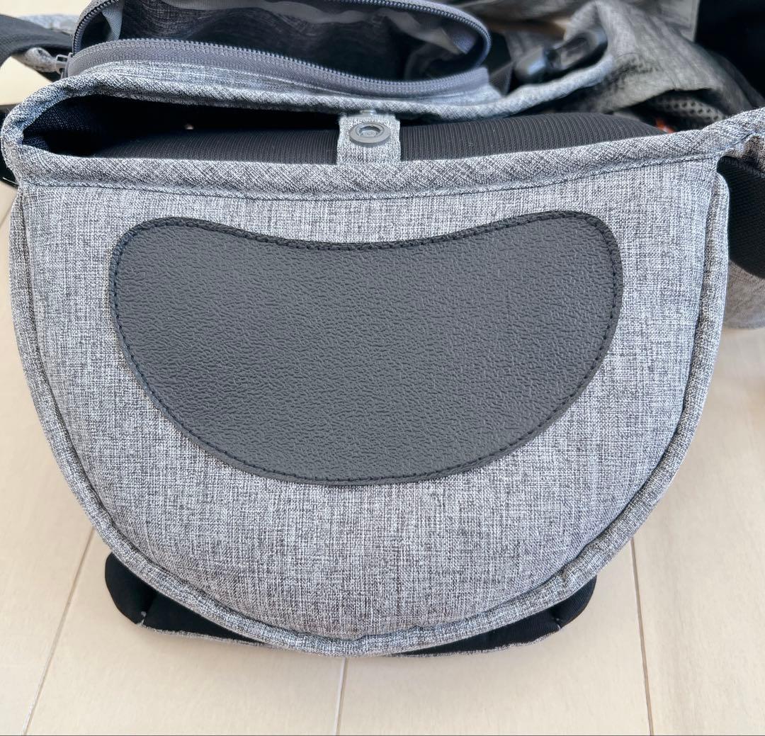 美品！napnap tran ダブルショルダー　グレー　折り畳めるヒップシート