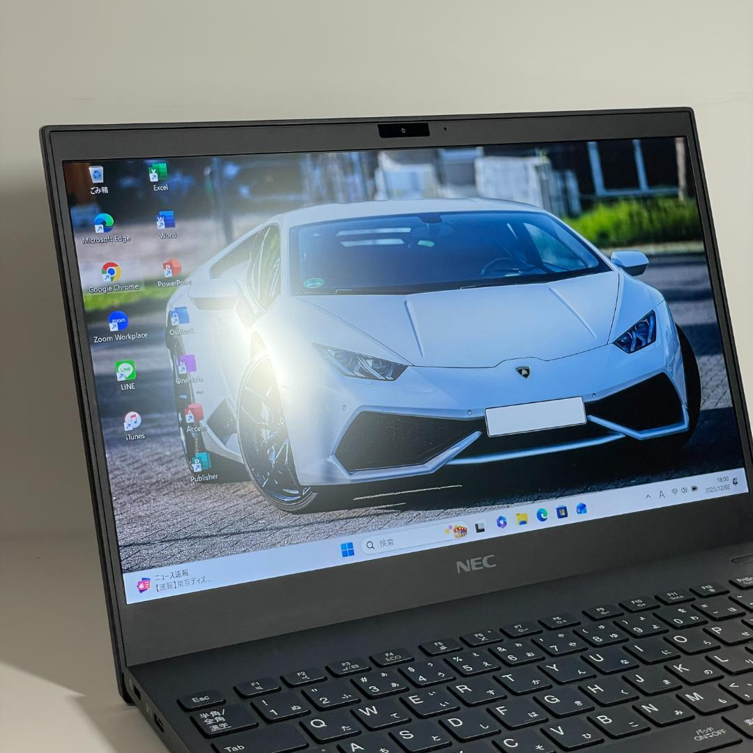 第10世代 i7 NEC LAVIE Direct 軽量薄型 SSD ノートPC